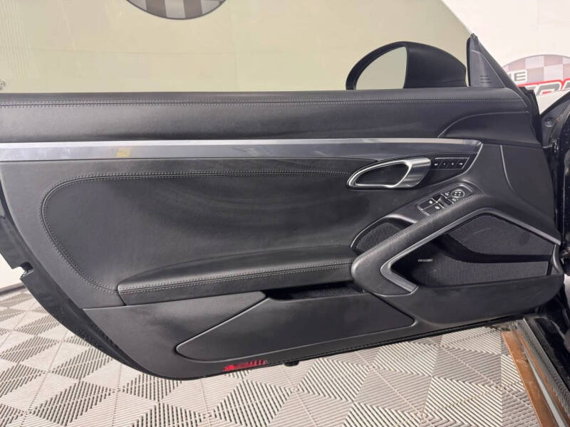 2018 Porsche 718 Cayman