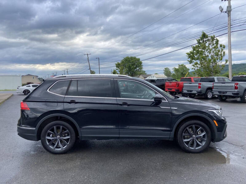2023 Volkswagen Tiguan SE
