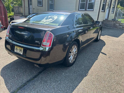 2013 Chrysler 300 C