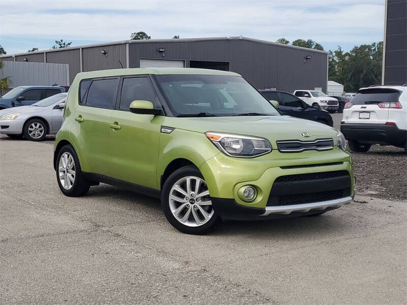 2017 Kia Soul +