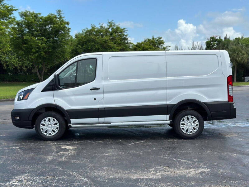 2025 Ford Transit