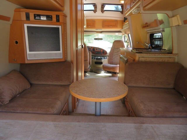 2006 Ford E-Series E-350 SD