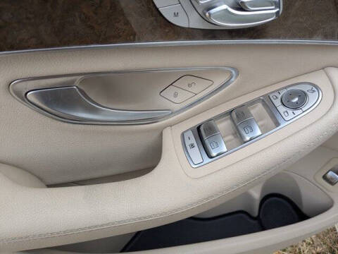 2017 Mercedes-Benz C-Class