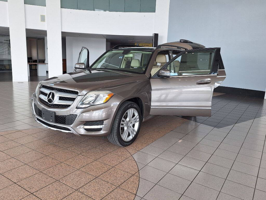 2013 Mercedes-Benz GLK for sale at Auto Haus Imports in Grand Prairie, TX