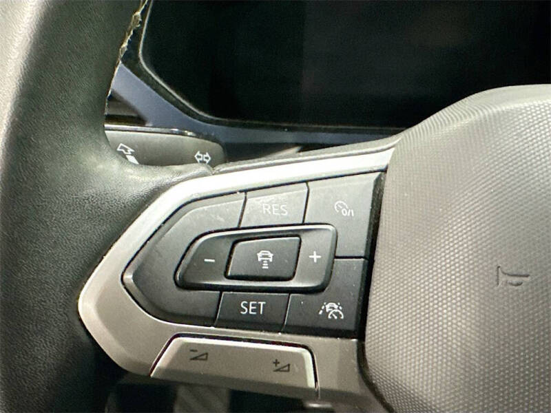 2022 Volkswagen Taos SE 4Motion