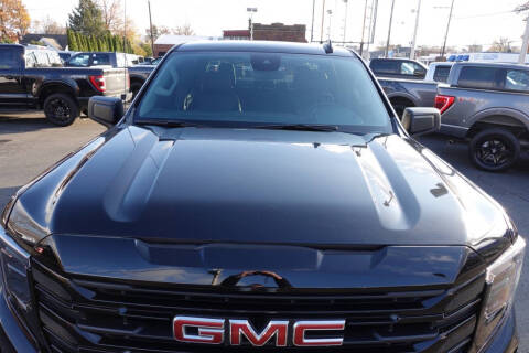 2025 GMC Sierra 1500 Elevation Standard