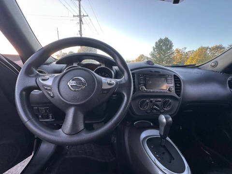 2016 Nissan JUKE S