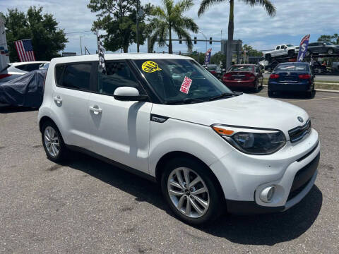2019 Kia Soul +
