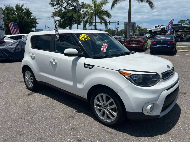 2019 Kia Soul +