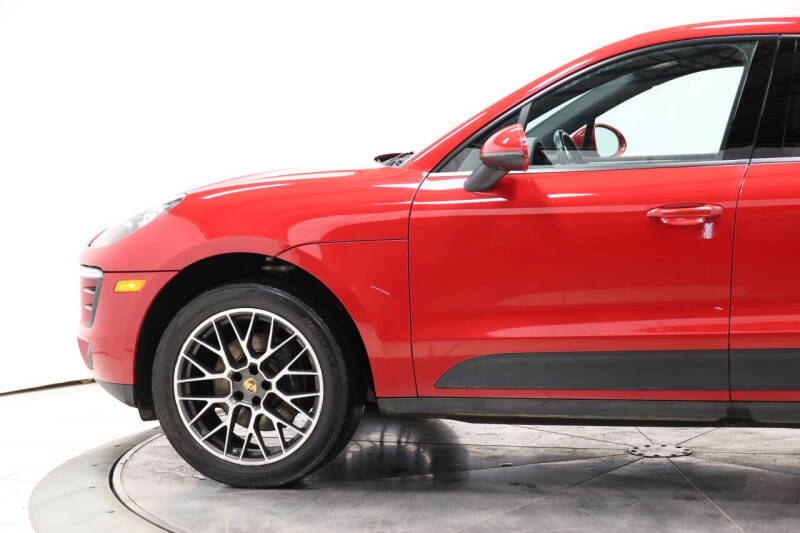 2018 Porsche Macan