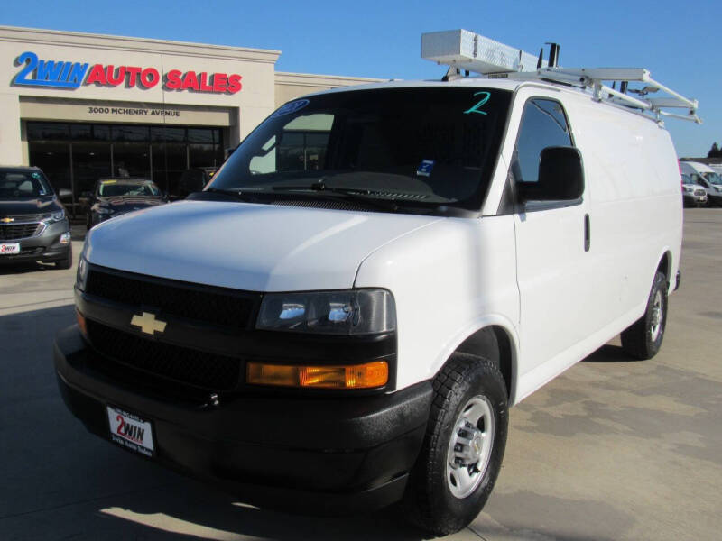 2021 Chevrolet Express Cargo Work Van's photo