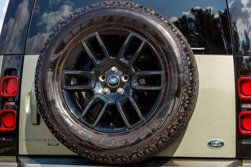 2021 Land Rover Defender 90 X-Dynamic S