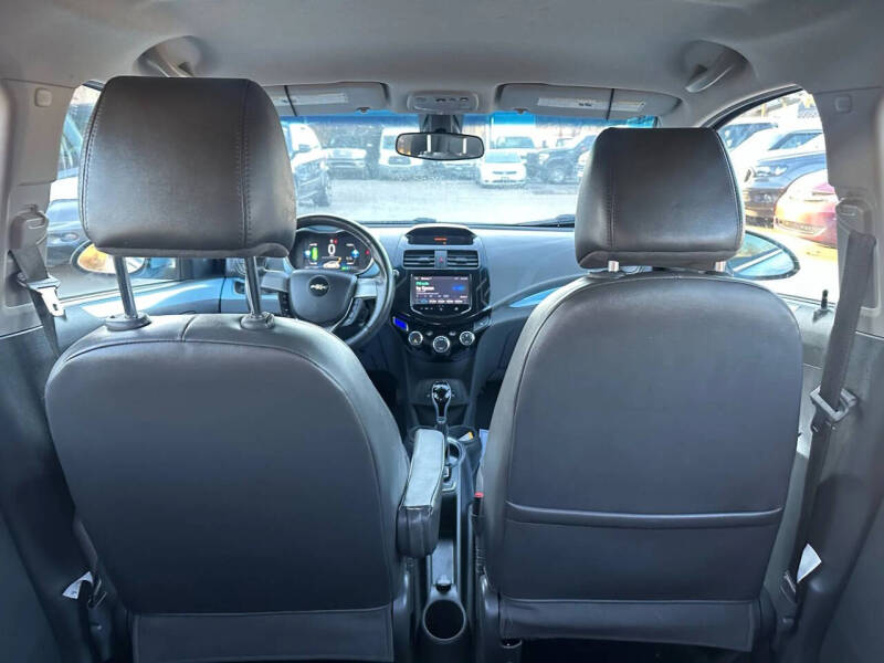 2014 Chevrolet Spark EV 2LT