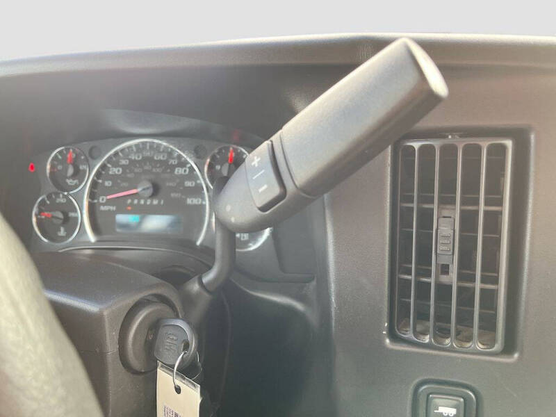 2024 GMC Savana 2500