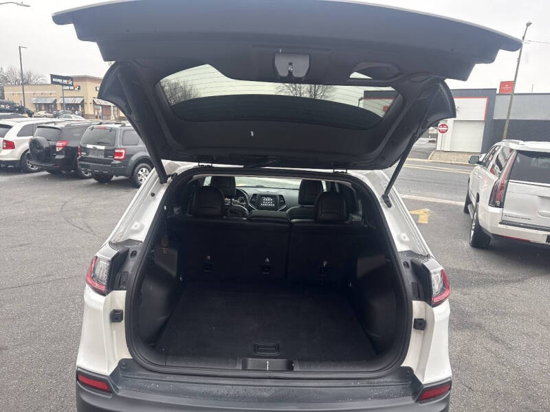 2019 Jeep Cherokee Latitude Plus