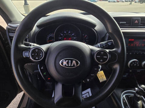 2015 Kia Soul +
