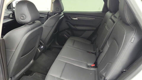 2023 VinFast VF8 Eco City Edition