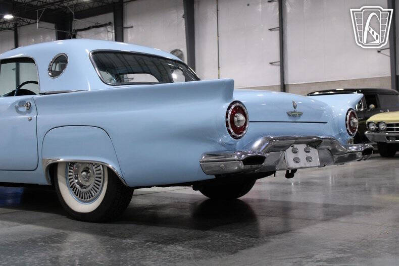 1957 Ford Thunderbird