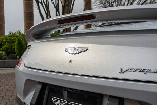 2016 Aston Martin Vanquish 13