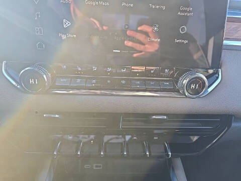 2023 GMC Canyon Denali