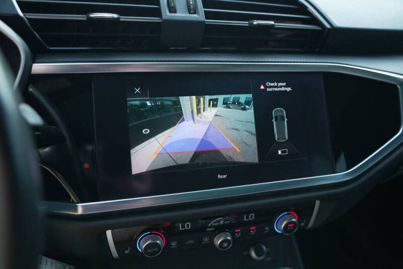 2021 Audi Q3 quattro S line Premium 45 TFSI