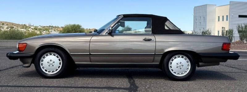 1989 Mercedes-Benz 560-Class 560 SL
