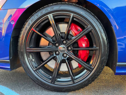 2023 Audi S8 4.0T quattro