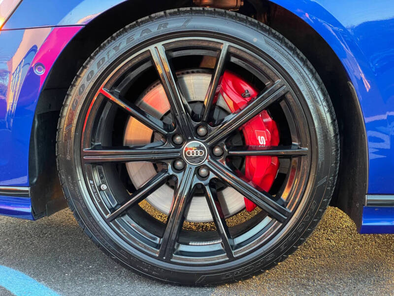 2023 Audi S8 4.0T quattro