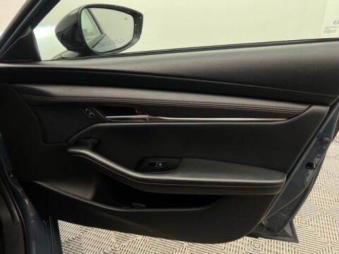 2024 Mazda Mazda3 Sedan 2.5 S Carbon Edition