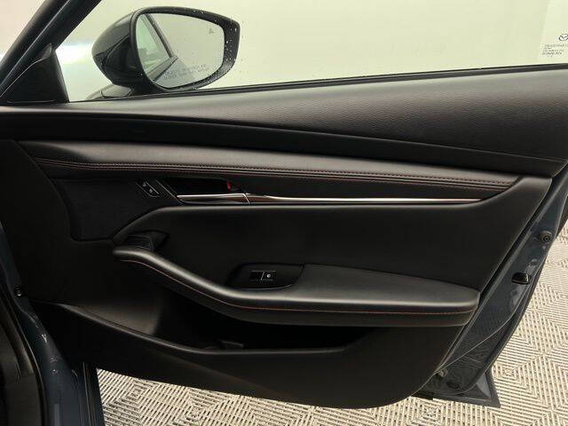 2024 Mazda Mazda3 Sedan 2.5 S Carbon Edition