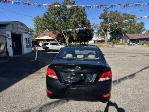 2017 Hyundai Accent SE