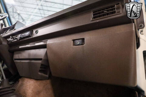 1982 Volkswagen Vanagon Camper