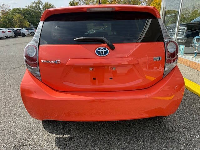 2013 Toyota Prius c Two