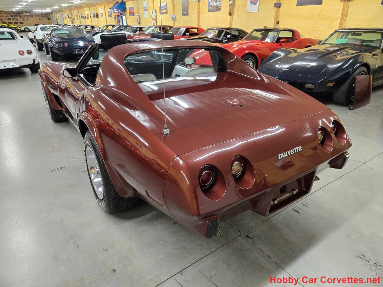 1976 Chevrolet Corvette 27