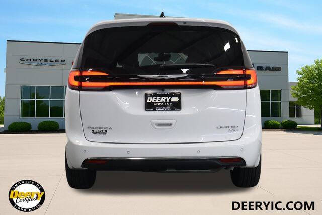 2026 Chrysler Pacifica Limited