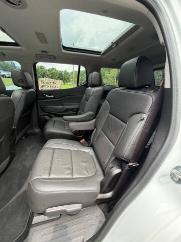 2023 GMC Acadia SLT