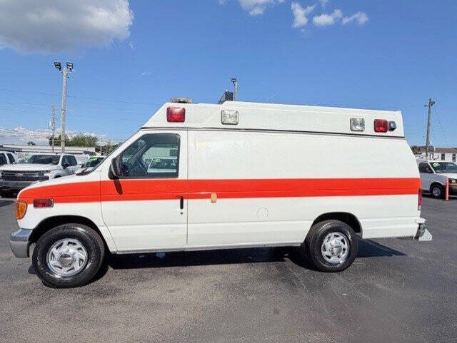 1999 Ford E-Series E-350 SD