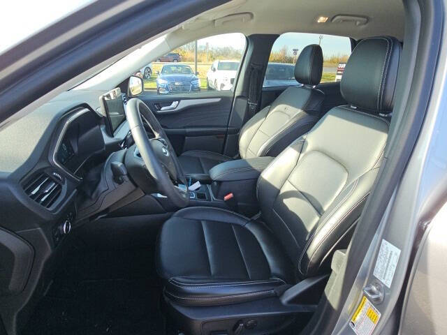 2023 Ford Escape Hybrid Platinum