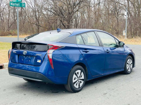 2018 Toyota Prius Three