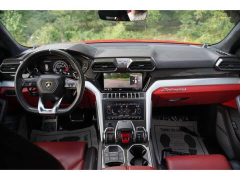 2020 Lamborghini Urus