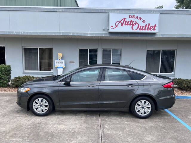 2019 Ford Fusion for sale at Deans Auto Outlet in Ormond Beach, FL