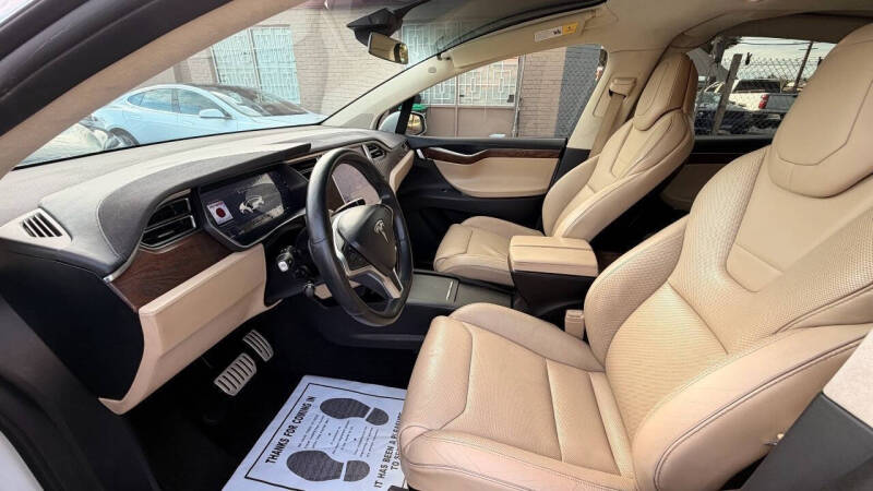 2016 Tesla Model X P90D