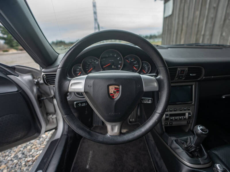 2005 Porsche 911 Carrera