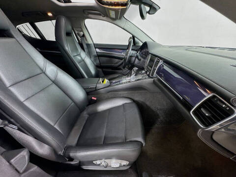 2012 Porsche Panamera 4