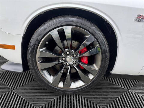 2013 Dodge Challenger SRT8 392