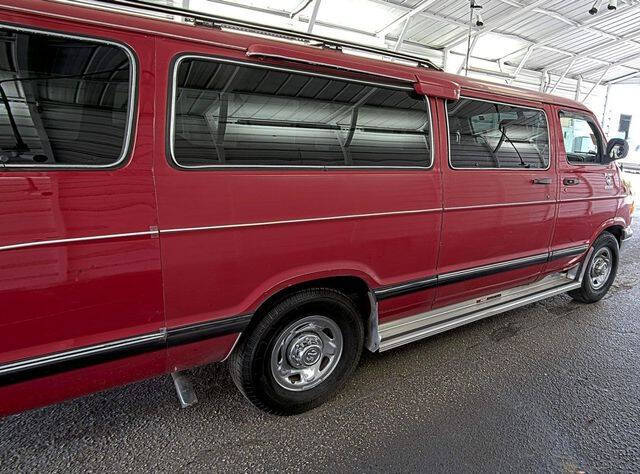 2000 Dodge Ram Van 3500 Maxi