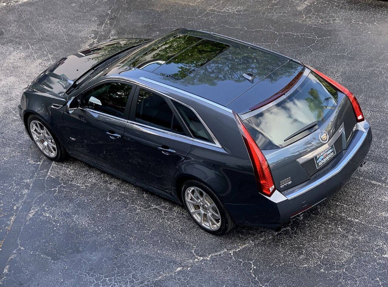 2011 Cadillac CTS-V 33