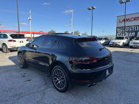 2017 Porsche Macan S