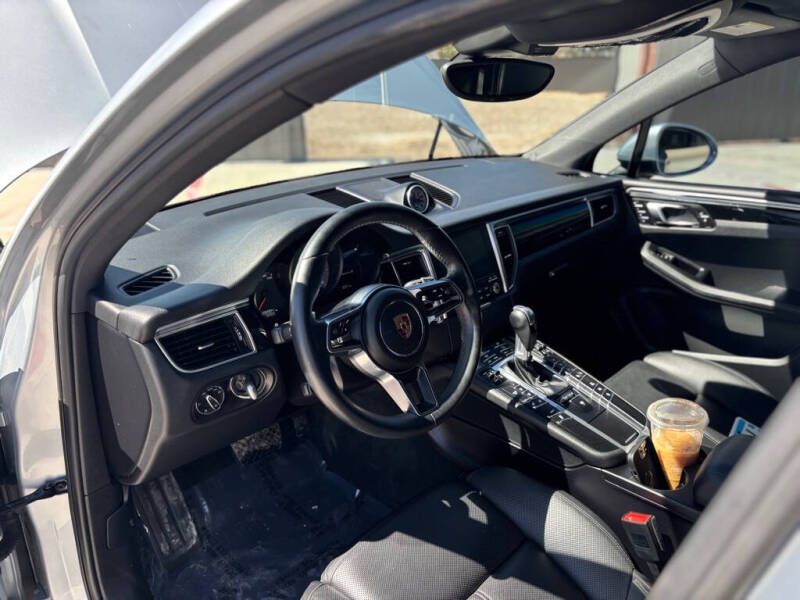 2018 Porsche Macan S