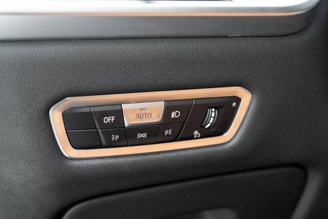 2023 BMW X7 16